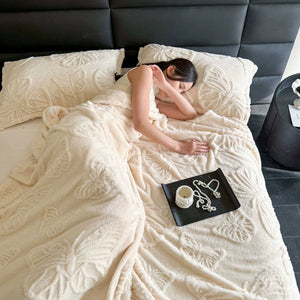 Gentlesoft Sage Green Throw Blanket for Couch - Checkered Fleece Blankets Gifts for Women Men Girls, Cute Soft Cozy Throw for Be